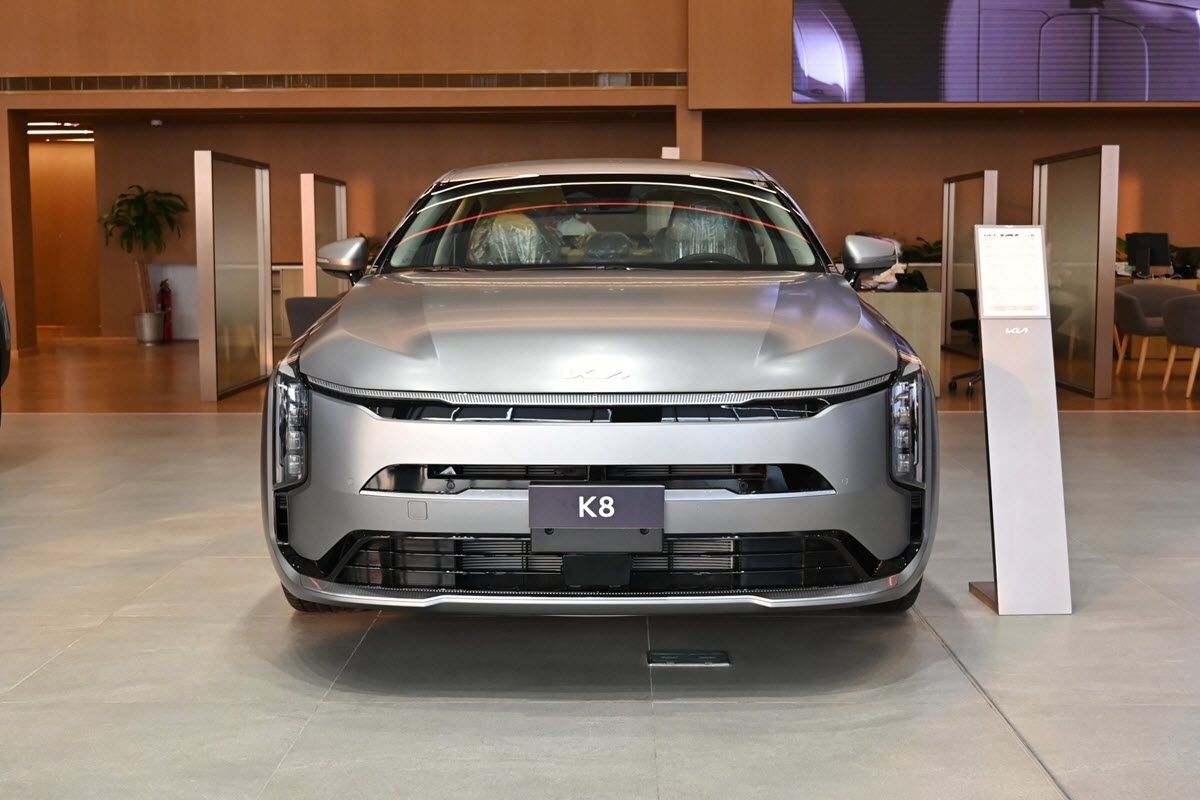 كيا K8 LX 2025 من الملحم للسيارات